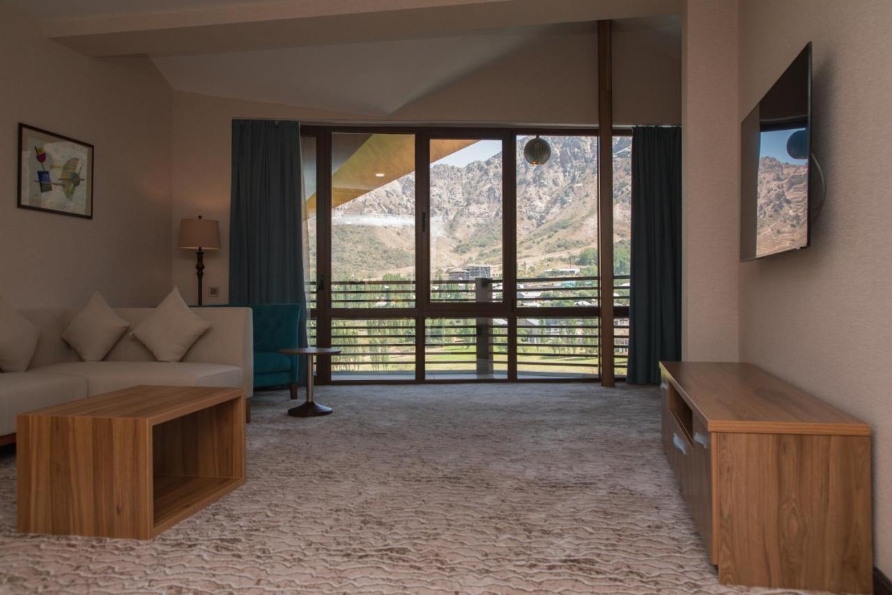 Archazor Mountain Resort Чимган Экстерьер фото